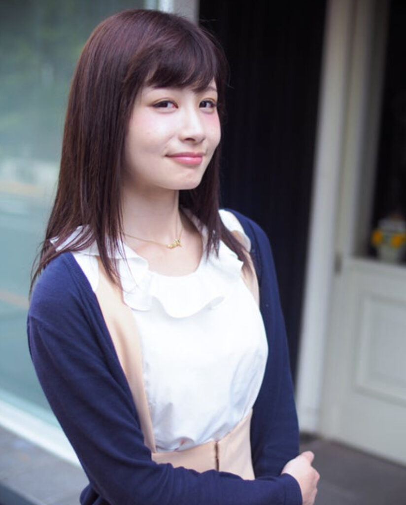 成田沙耶加は清楚で可愛い